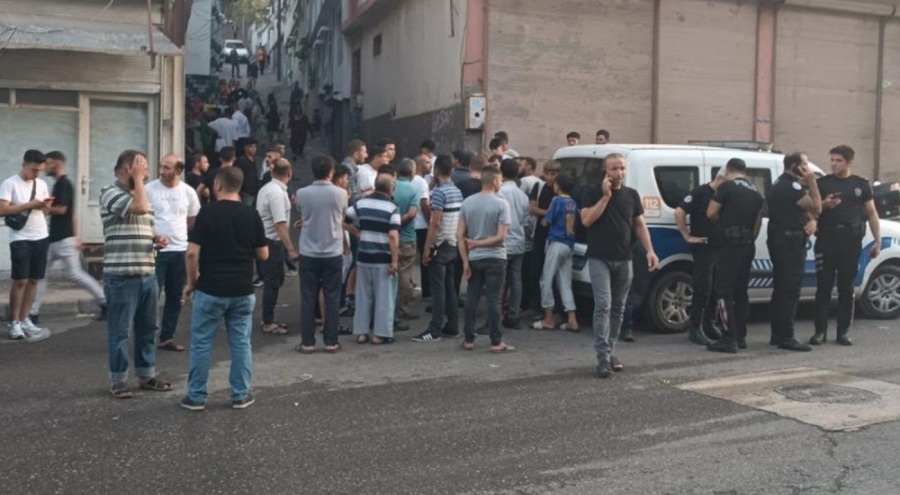 Gaziantep'te zehir tacirleri ile mahalleli arasında kavga: 1  ölü, 4 yaralı
