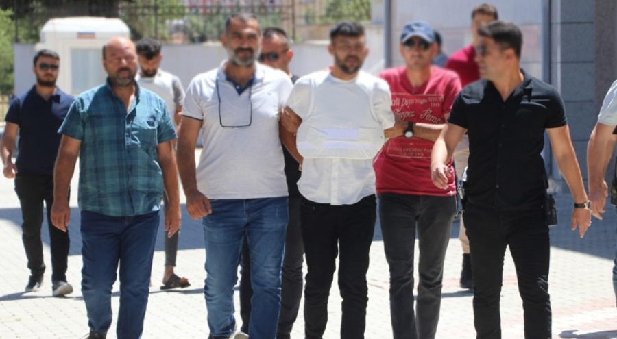 Cinayette sır perdesi aralandı! Öldürülen oğullarının intikamı için tetikçi tutmuşlar
