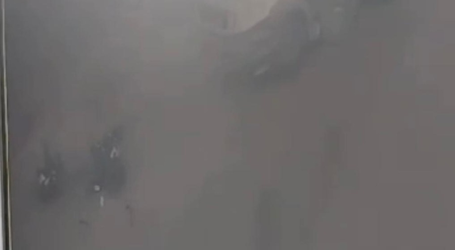 Bursa'da dönüş yapan kamyonet motosiklete çarptı!