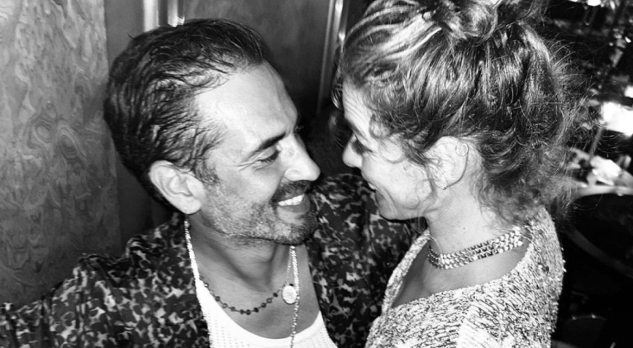 Özge Özpirinçci ile Burak Yamantürk'ten aşk pozları