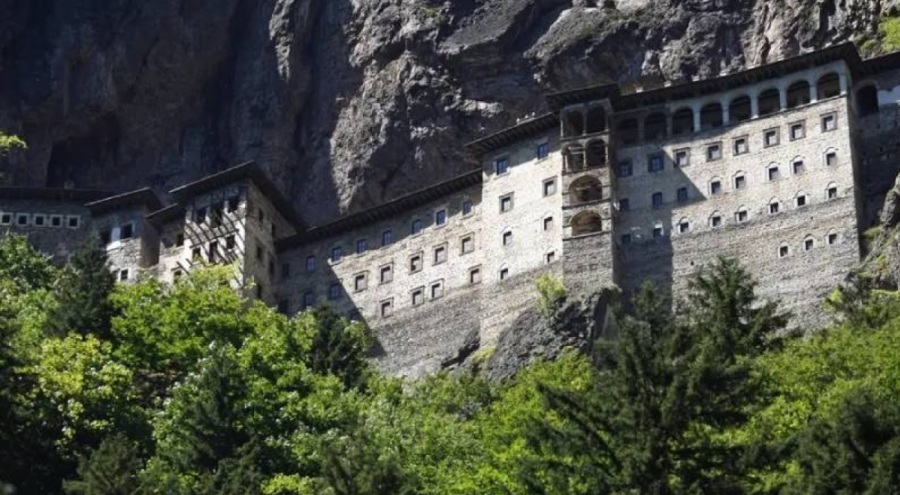 Fener Rum Patrikhanesi'nden Sümela Manastırı'ndaki ayine ilişkin açıklama