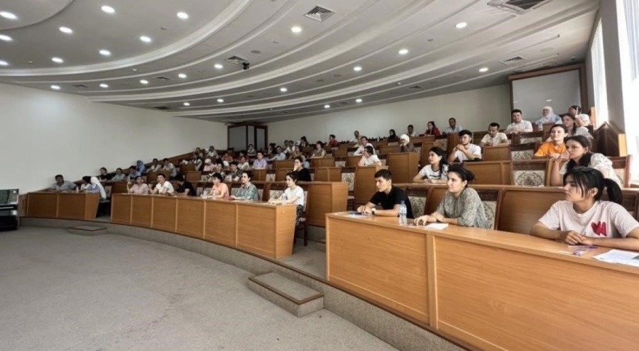 Diplomatlık sınavı başvuruları bugün başladı