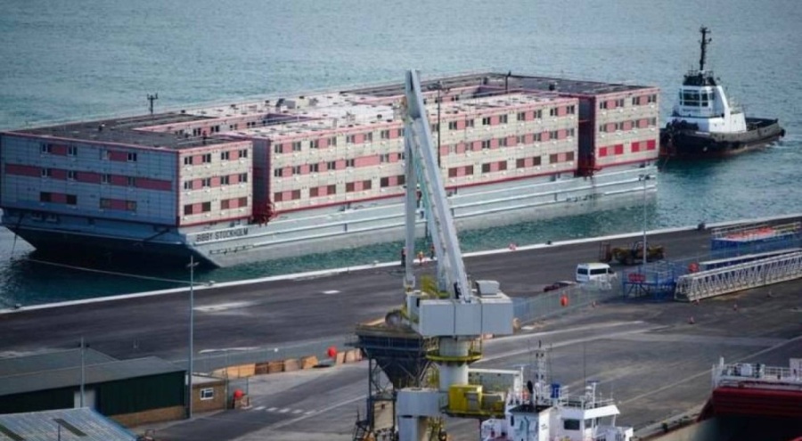 İngiltere Başbakanı Sunak: Sığınmacıların gemilere taşınması planında kararlıyız