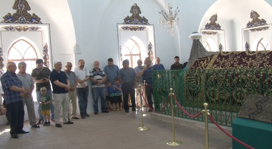 Bursa'da her ayın 16'sında Yıldırım Bayezid anılıyor