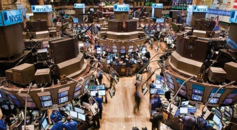 New York borsası Fed tutanakları öncesi düşüşle açılış yaptı