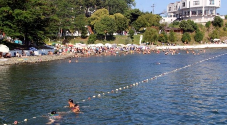 Sinop'taki denize girme yasağı sona erdi