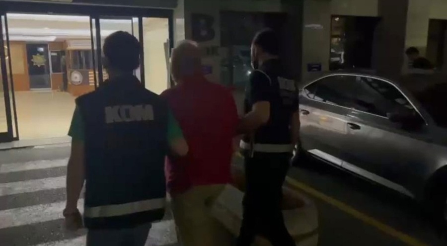 Devlet hastanesinde hastalarından "bıçak parası" isteyen doktora gözaltı!