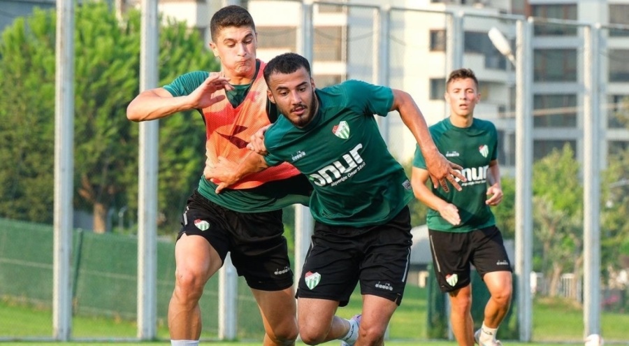 Bursaspor hazırlıklarını sürdürüyor