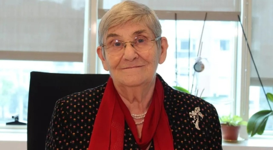 Koronavirüs aşısı olanlara Canan Karatay'dan uyarı: Örtbas etmeye çalışıyorlar