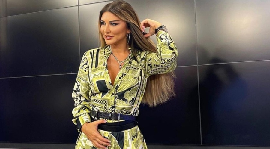 Şarkıcı Selen Görgüzel, anne sütü içmeye başladı!