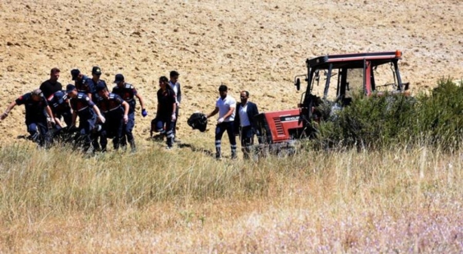 Husumetli olduğu eniştesiyle oğlunu av tüfeği ile öldürdü!