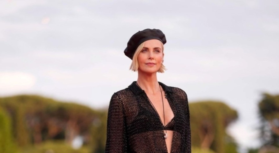 Charlize Theron estetik iddialarına cevap verdi