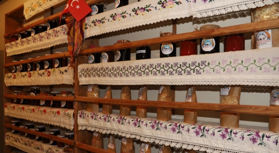 Bursa'da kooperatif kuran Yörük kadınlarının hedefi markalaşmak