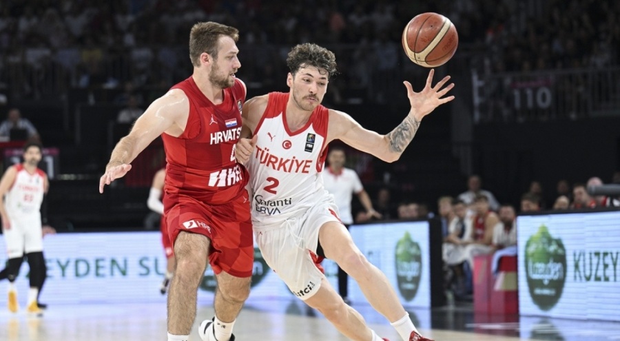 A Milli Erkek Basketbol Takımı'nın Olimpiyat hayalleri suya düştü