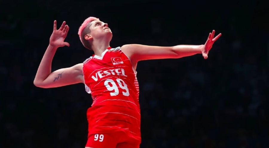 Ebrar Karakurt Gibi'den alıntı yaparak dostluk fotoğrafı paylaştı