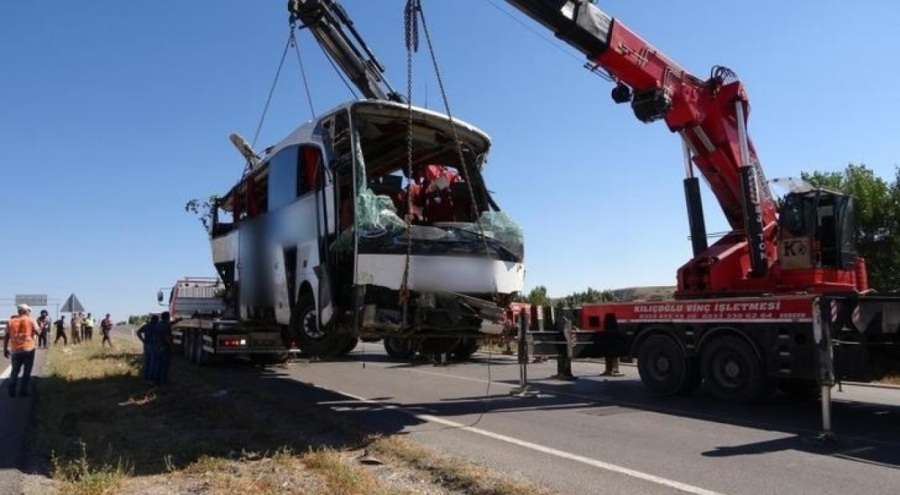 Yozgat'ta 12 kişinin can verdiği kazaya ilişkin uzmanı konuştu: Bunu yapsalardı can kaybı olmazdı
