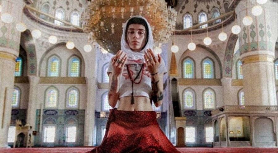 Kocatepe Camii'deki moda çekimine 1,5 yıl hapis istemi