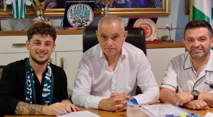 Bursaspor, Çağatay Yılmaz'la sözleşme uzattı