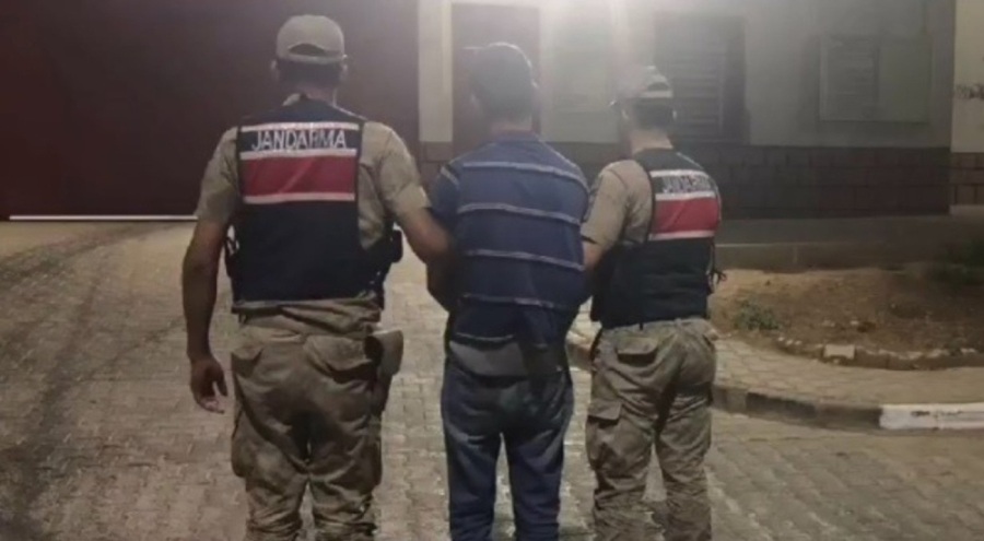 Hatay'da iki otomobili kundaklayan zanlı tutuklandı
