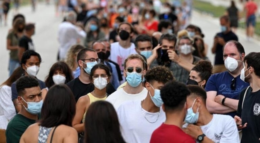 Eris varyantı harekete geçirdi! Maske zorunluluğu getirildi