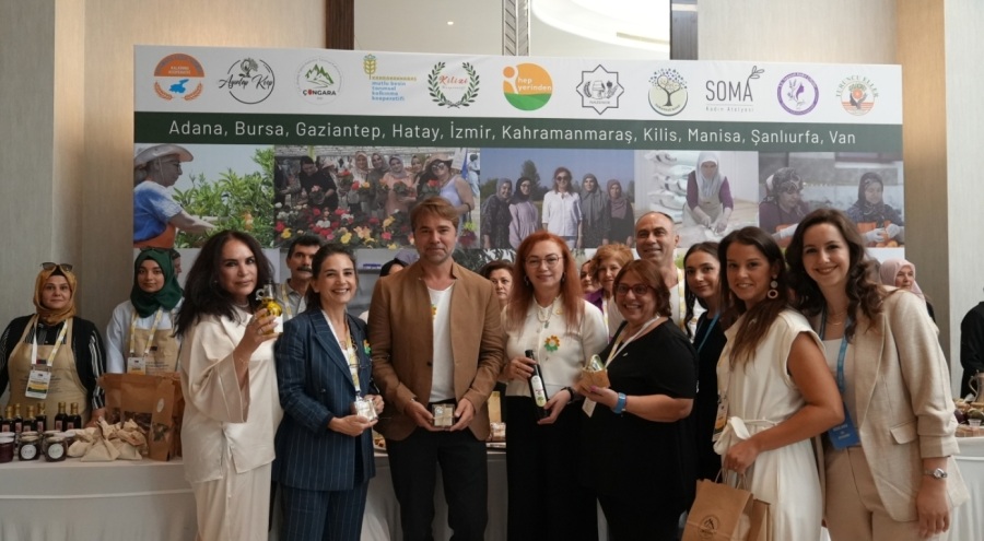 Bursa'da kadın üreticilerin ürünlerini "yerinden" satacağı platformun tanıtımı gerçekleştirildi