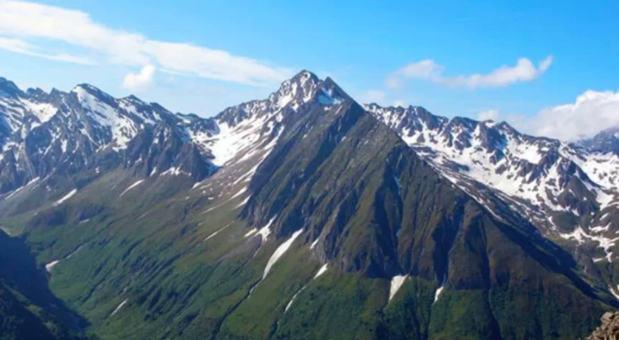 Buzullar eridi, 22 yıl önce kaybolan kişinin cesedi bulundu