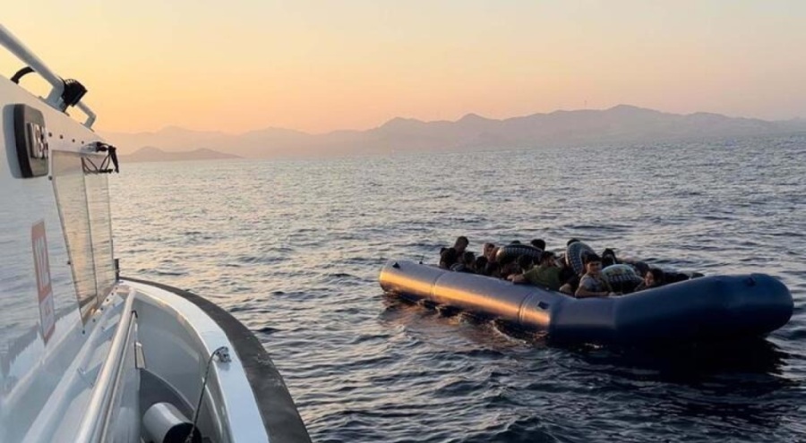 Muğla'da 35 kaçak göçmen kurtarıldı