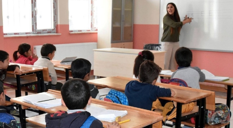 "Devlet okullarında 'bağış' adı altında 100 bin lira alınıyor" iddiası