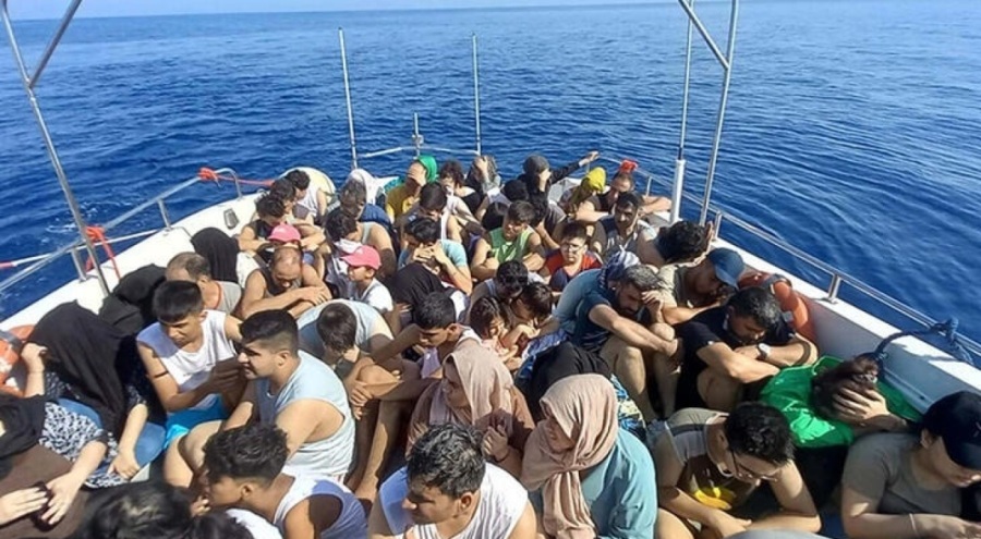 Bodrum'da 121 kaçak göçmen kurtarıldı