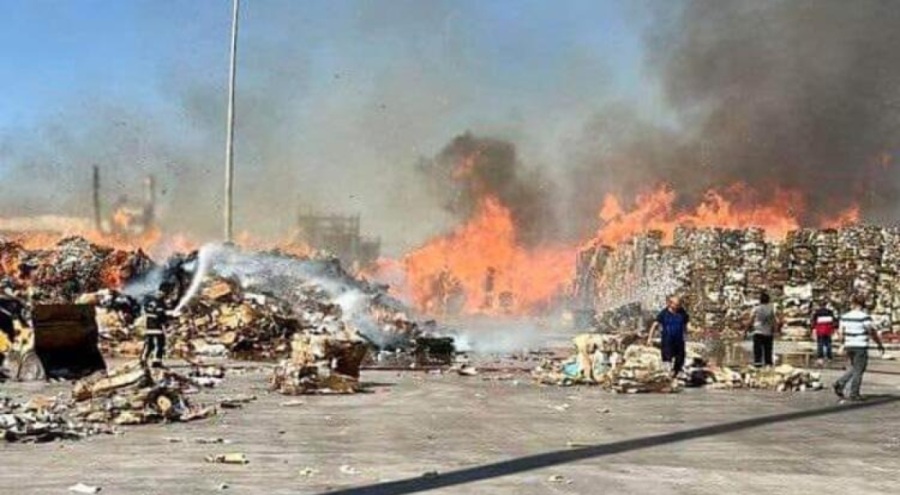 Kahramanmaraş'ta kağıt fabrikasında yangın