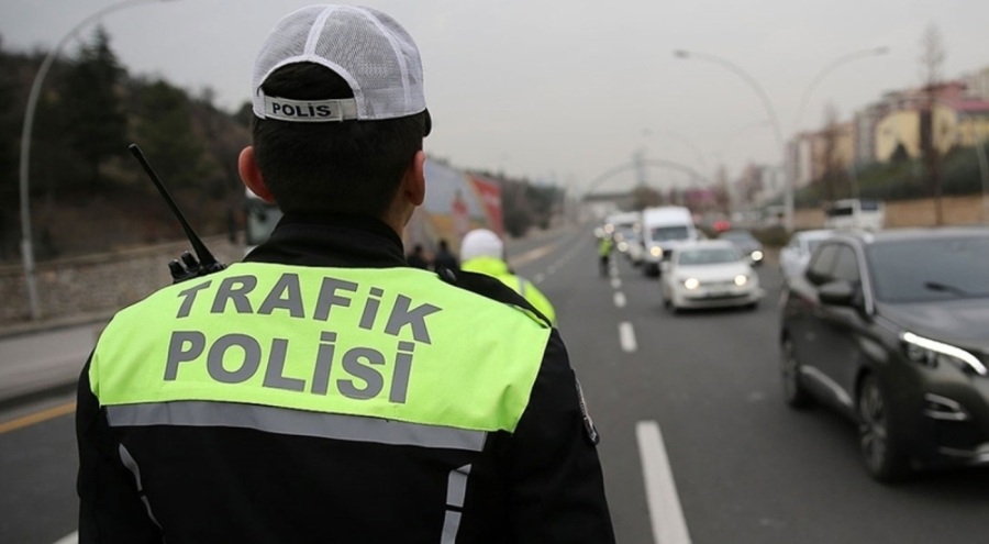 İstanbullulara uyarı: Pazar günü bazı yollar trafiğe kapatılacak