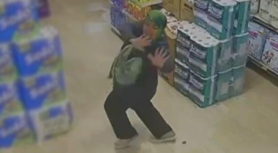 Marketteki dans videosuyla tanınan Nimet Öğretmen'den haber alınamıyor