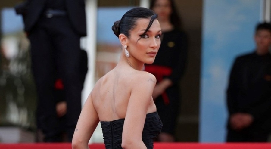Bella Hadid'den bakana tepki