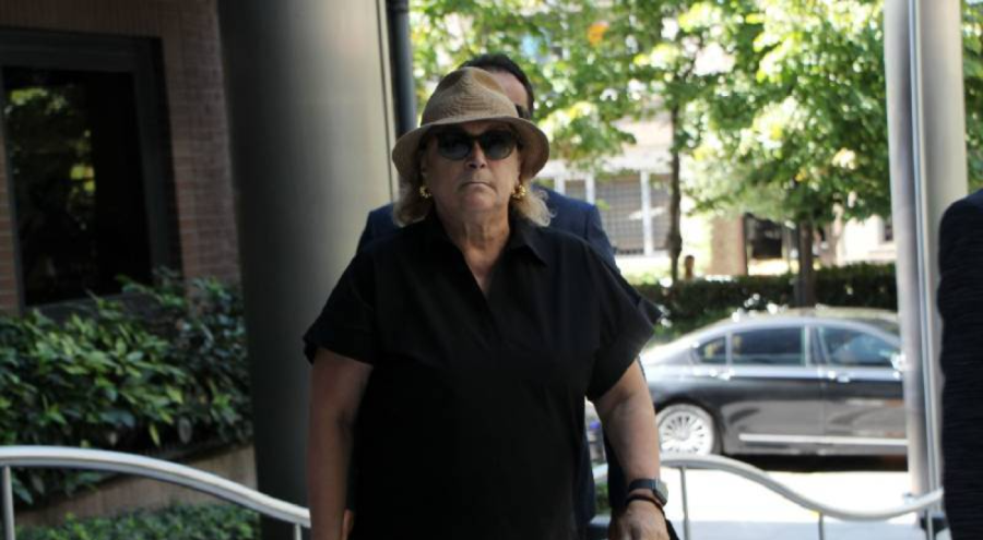 Kaza geçiren Sabancı çiftini ziyaret eden Güler Sabancı'dan açıklama