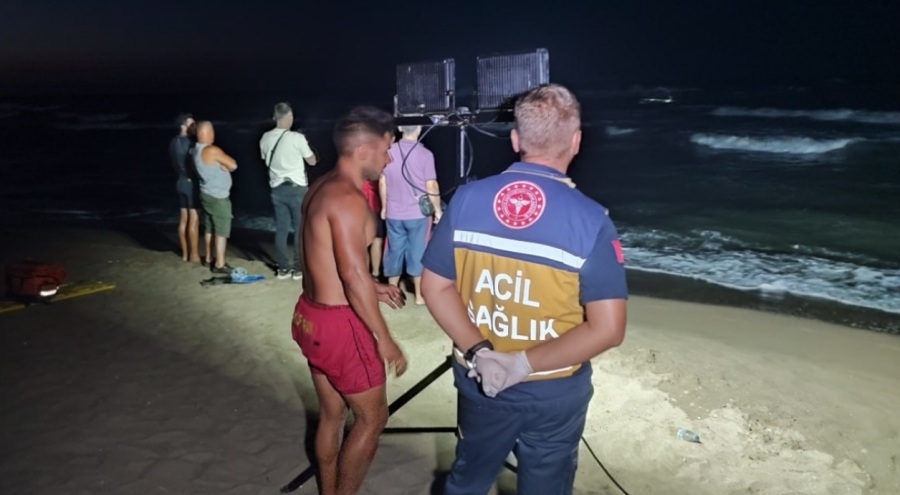 Yasak olmasına rağmen denize girdiler! Yabancı uyruklu bir kişi kayboldu