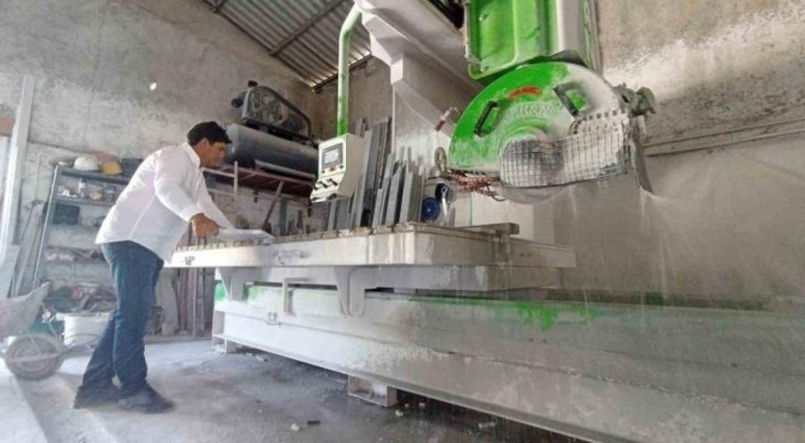 Mermerciler, 20 bin liraya çırak, 50 bin liraya usta bulamıyorlar