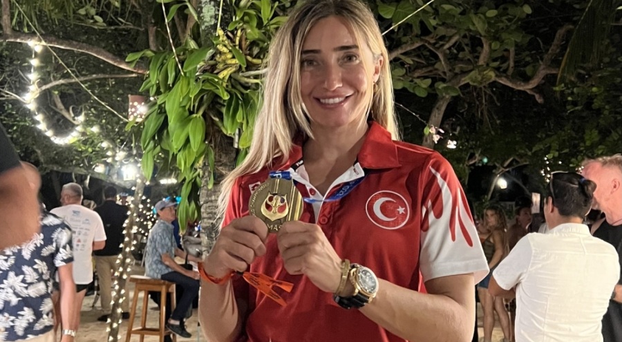 Şahika Ercümen bronz madalyayı kaptı