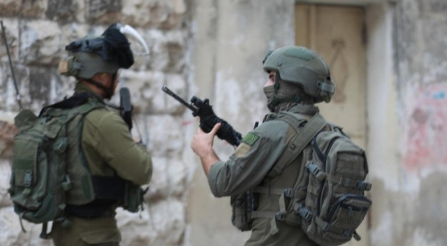 İsrail güçleri 32 filistinliyi gözaltına aldı