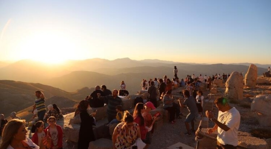 Depremin vurduğu Adıyaman'da gastronomi festivali düzenlendi