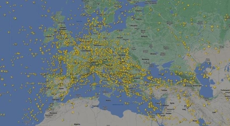 İngiltere hava sahasında uçuş sorunları devam ediyor