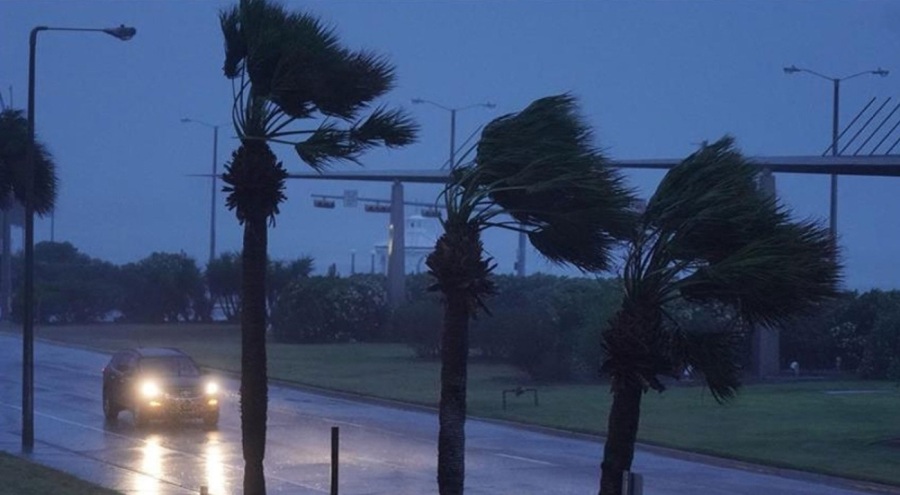 Florida'ya Idalia Fırtınası geliyor