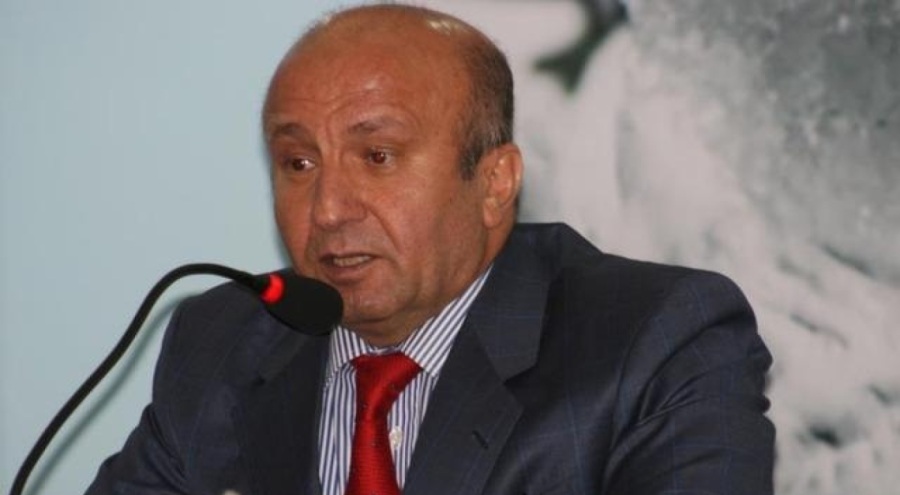 Eski Bakan tatile gittiği lojmanın havuzunda ölü bulundu