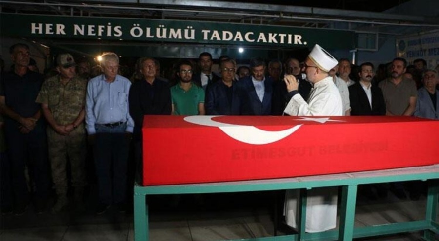 Eski bakan Kutbettin Arzu, son yolculuğuna uğurlandı