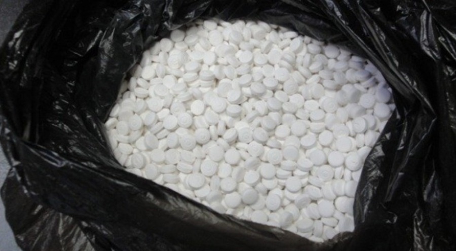 Sınırda uyuşturucu yapımında kullanılan 500 tıbbi tablet ele geçirildi