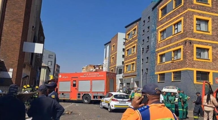 Johannesburg'daki yangında ölü sayısı 73'e çıktı