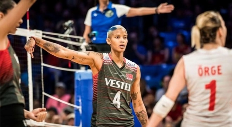 Melissa Vargas, Polonyalı voleybolculara tepki gösterdi