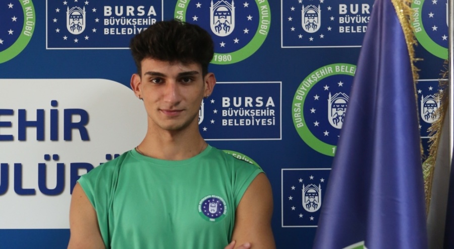 Bursa Büyükşehir Belediyespor Onur Kaya'yı kadrosuna kattı