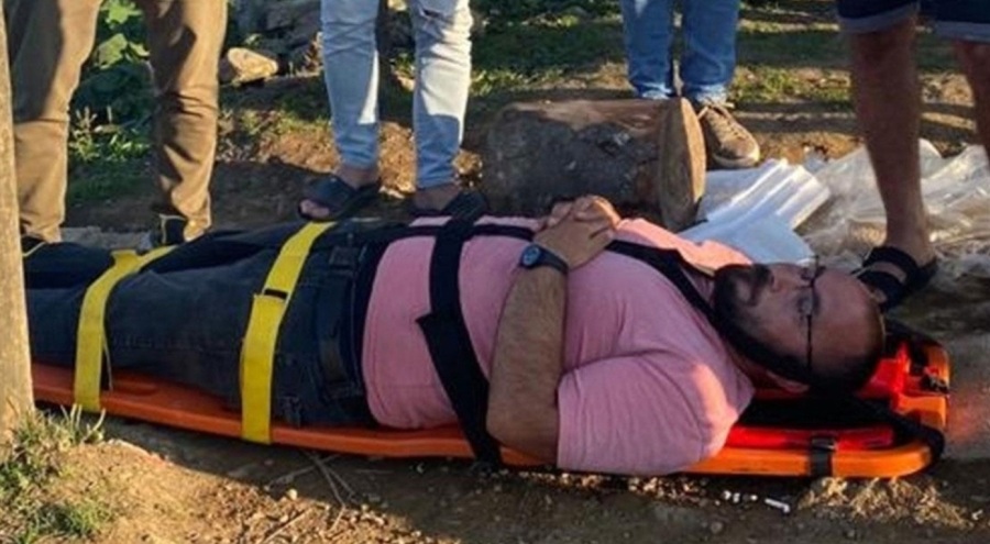 Salıncakta sallanırken ineğe çarptı!