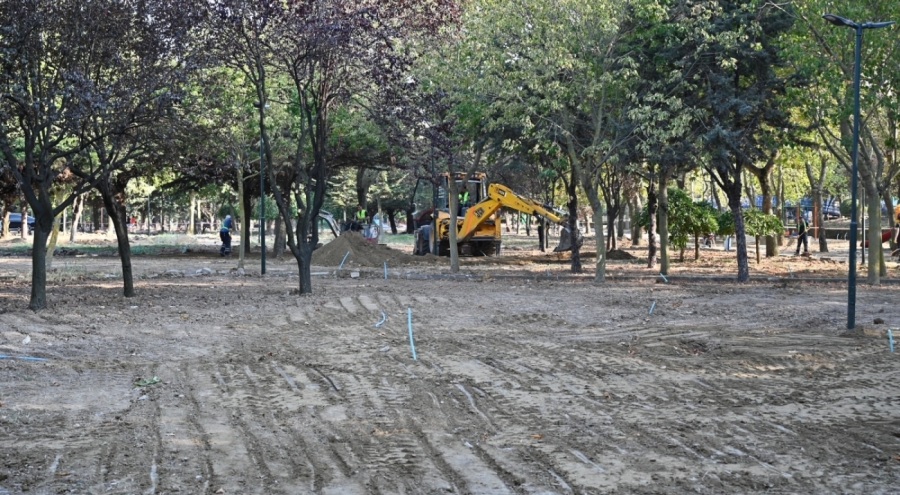 Bursa'da parklar yenileniyor