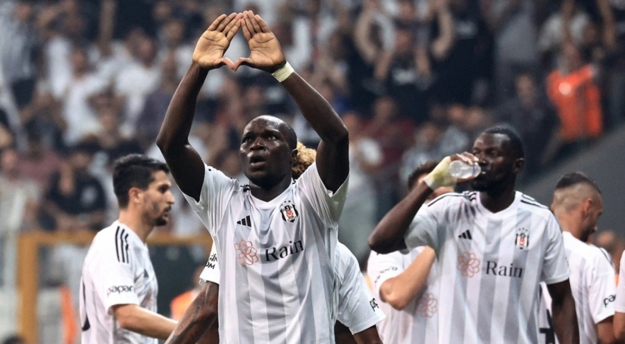 Beşiktaş, Dinamo Kiev'i mağlup etti